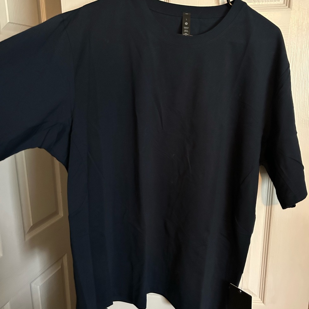 lululemon athletica Dark Blue Short Sleeve Tee